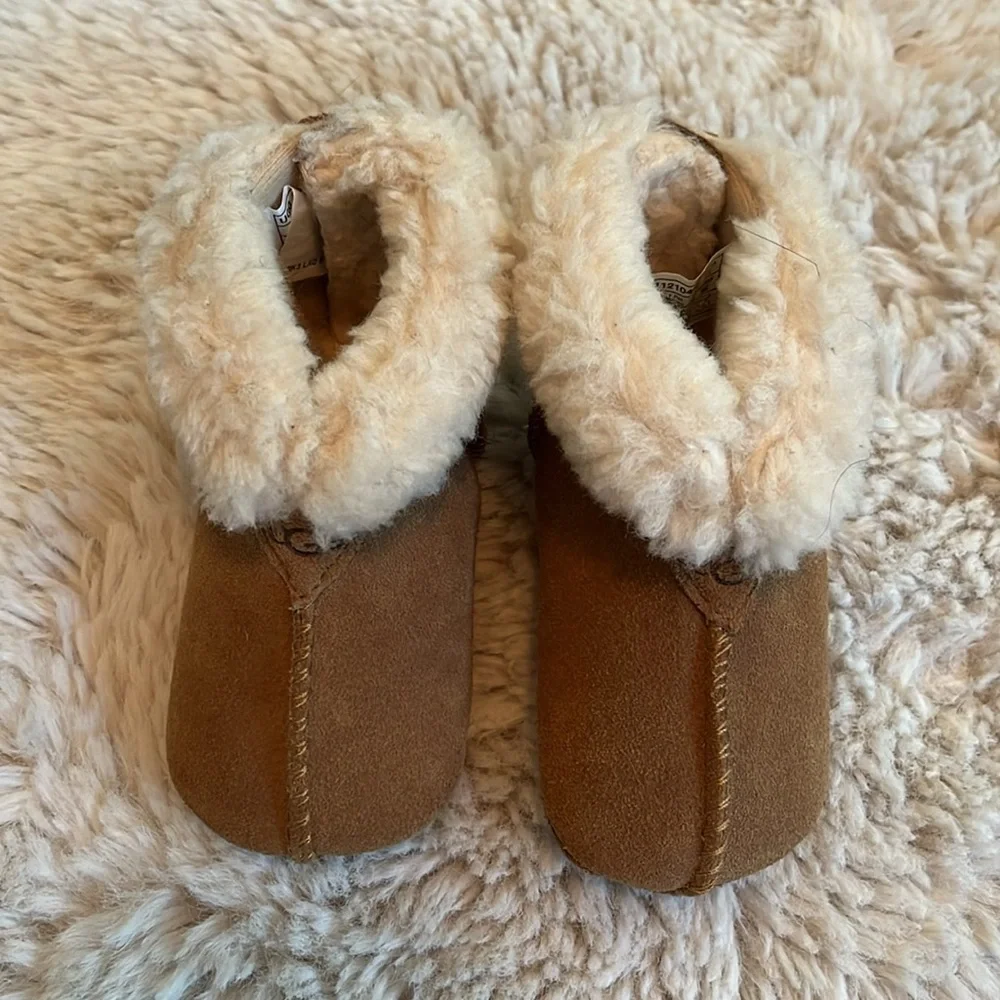Kids Cozy Shearling-Lined Slipper Bootie - Chestnut
